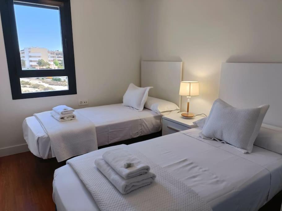 Nuevo Atico Toyo. Vistas Al Mar, Terraza, Solarium, Piscina, A/A, Wifi Y Garaje Appartement El Toyo Buitenkant foto