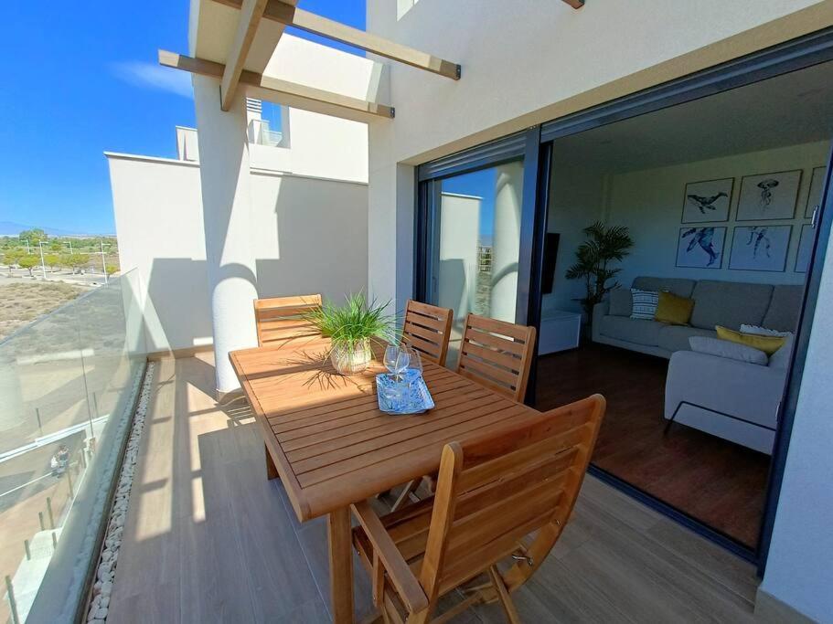 Nuevo Atico Toyo. Vistas Al Mar, Terraza, Solarium, Piscina, A/A, Wifi Y Garaje Appartement El Toyo Buitenkant foto