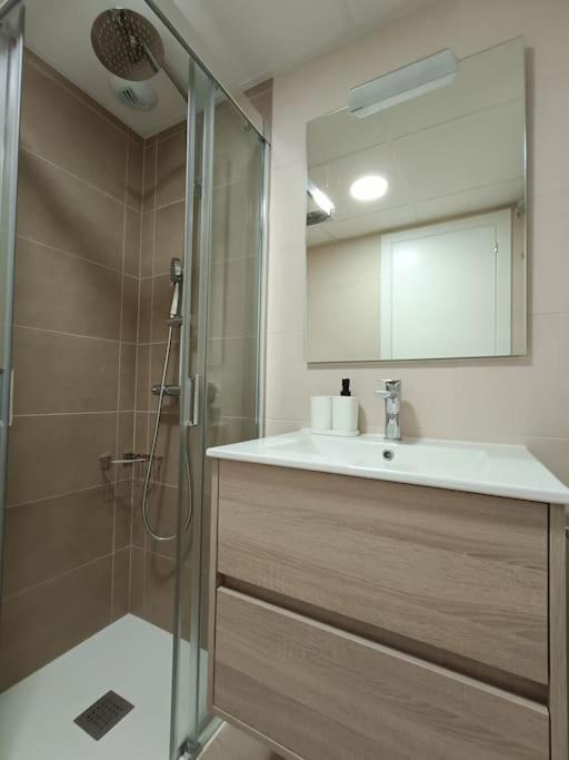 Nuevo Atico Toyo. Vistas Al Mar, Terraza, Solarium, Piscina, A/A, Wifi Y Garaje Appartement El Toyo Buitenkant foto