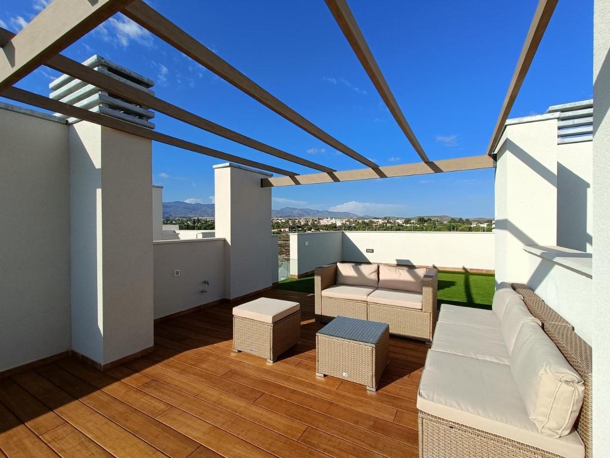 Nuevo Atico Toyo. Vistas Al Mar, Terraza, Solarium, Piscina, A/A, Wifi Y Garaje Appartement El Toyo Buitenkant foto